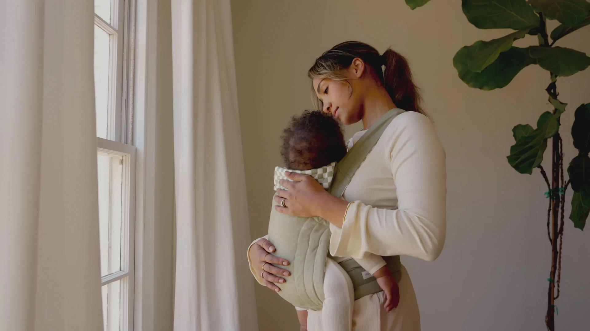 Buttery Soft, Hands-Free Bonding